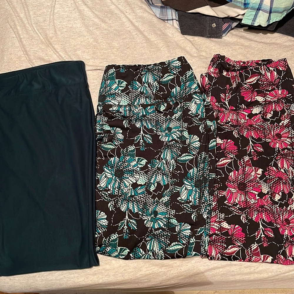 3 pair of ladies leggings size 1X